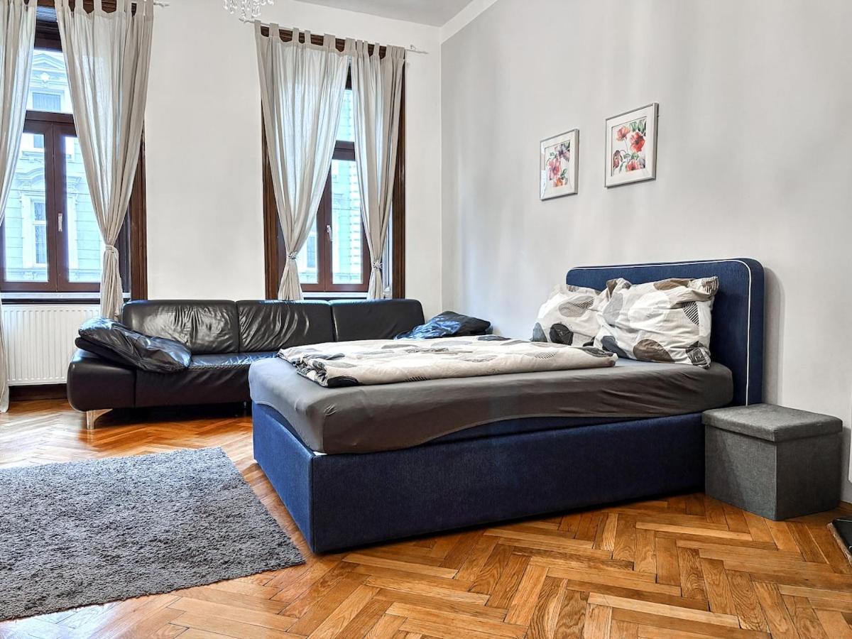 Apartamento At Westbahnhof I Close To Shopping Street & Metro *